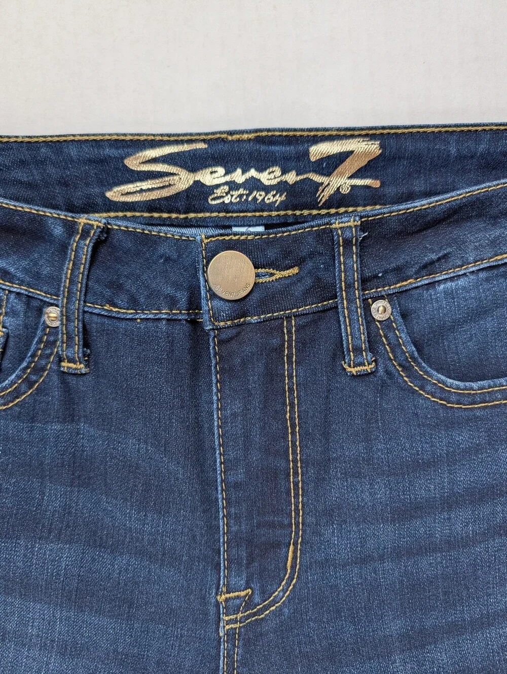 Seven7 Sunset Denim Bermuda Jean Shorts 6 Jackson Blue Pockets